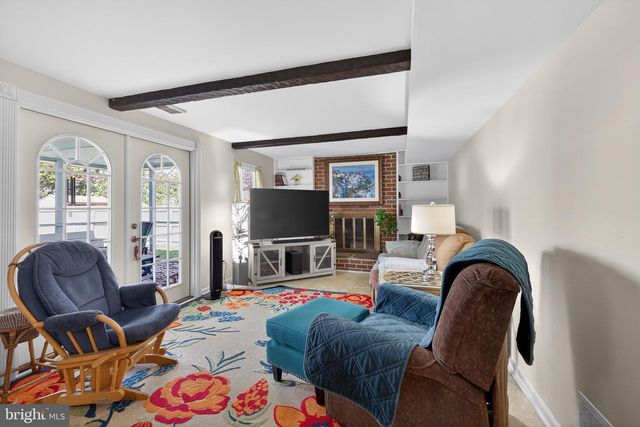 3309 ENGLEWOOD RD, Wilmington, DE 19810