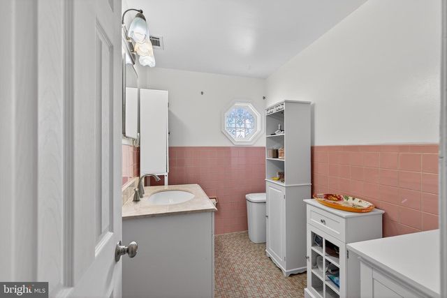 3309 ENGLEWOOD RD, Wilmington, DE 19810