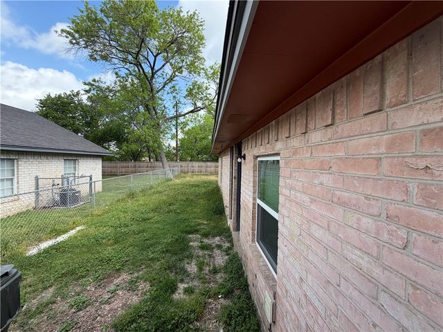 306 West 23rd Street, Bryan, TX 77803