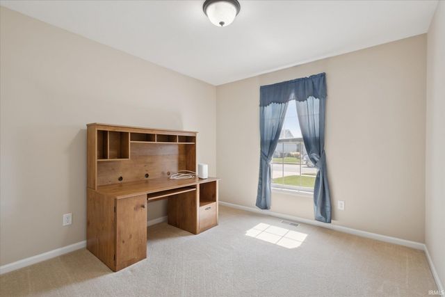 4417 Ashard Drive, South Bend, IN 46628