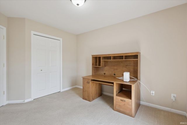 4417 Ashard Drive, South Bend, IN 46628