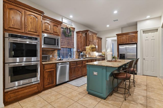 15221 Ridgewood Drive, Frisco, TX 75035