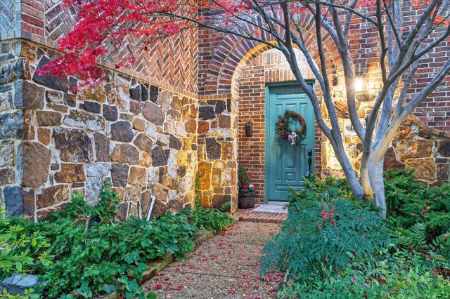 15221 Ridgewood Drive, Frisco, TX 75035