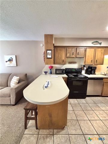 454 S 15th Street, Port O'connor, TX 77982