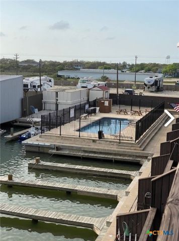 454 S 15th Street, Port O'connor, TX 77982