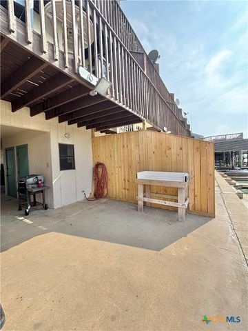 454 S 15th Street, Port O'connor, TX 77982