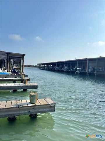 454 S 15th Street, Port O'connor, TX 77982