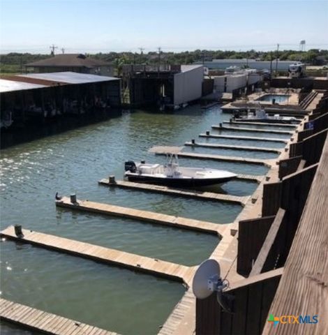 454 S 15th Street, Port O'connor, TX 77982