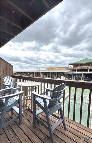 454 S 15th Street, Port O'connor, TX 77982