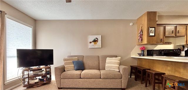 454 S 15th Street, Port O'connor, TX 77982