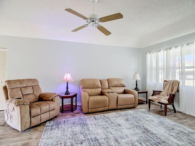 3123 PRAIRIE DUNES CIRCLE W, Lakeland, FL 33810