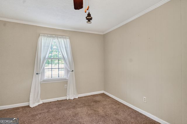 709 Vernon Ferry Road, Lagrange, GA 30240