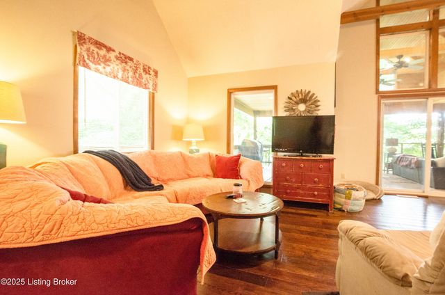 52 Lakeshore Cir, Leitchfield, KY 42754