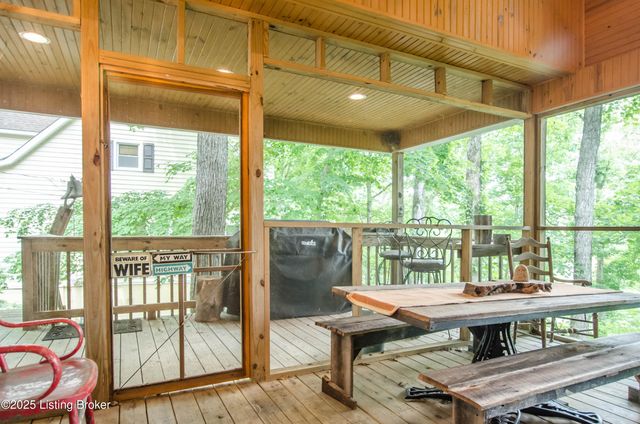 52 Lakeshore Cir, Leitchfield, KY 42754