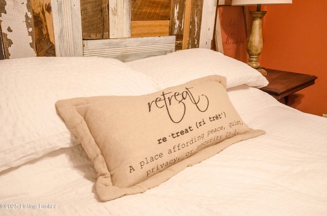 52 Lakeshore Cir, Leitchfield, KY 42754