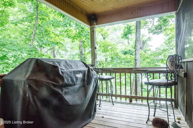 52 Lakeshore Cir, Leitchfield, KY 42754