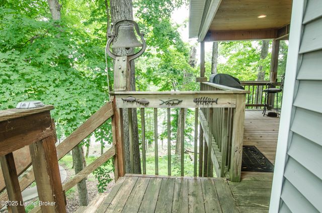 52 Lakeshore Cir, Leitchfield, KY 42754