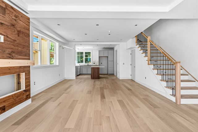 14 Khloe Lane 0, Northampton, MA 01060