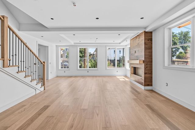 14 Khloe Lane 0, Northampton, MA 01060