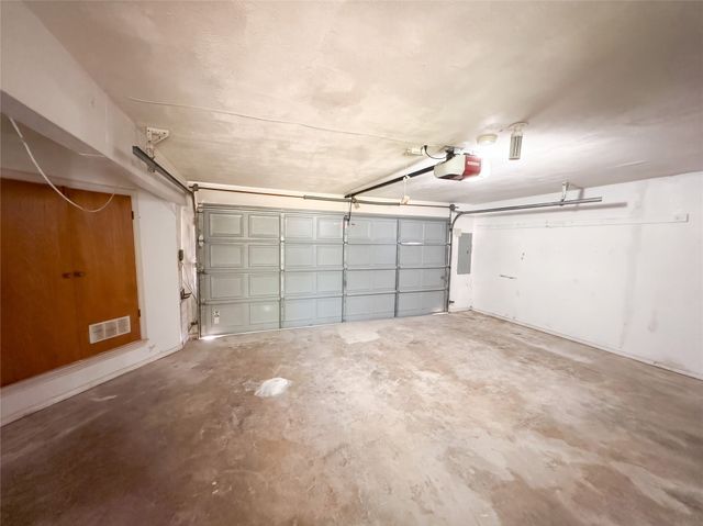 2913 Bedfordshire Lane, Plano, TX 75075
