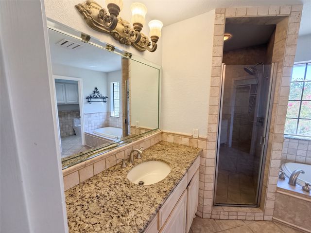 2913 Bedfordshire Lane, Plano, TX 75075