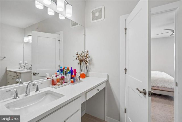 14244 NEWBROOK DR, Chantilly, VA 20151