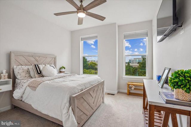 14244 NEWBROOK DR, Chantilly, VA 20151