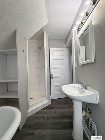 2840 Starr Street, Lincoln, NE 68503