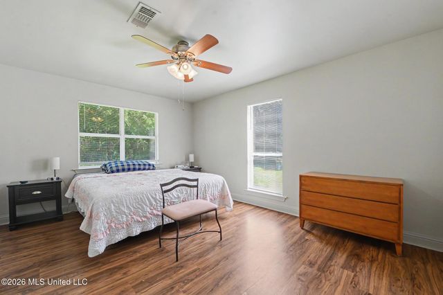 215 Old Spanish Trail, Waveland, MS 39576