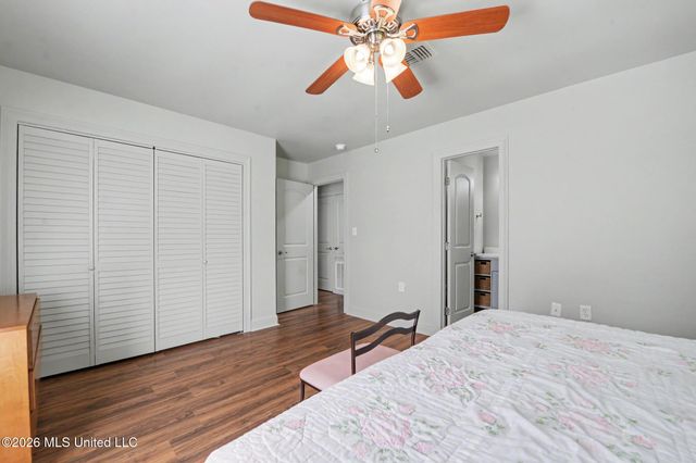 215 Old Spanish Trail, Waveland, MS 39576