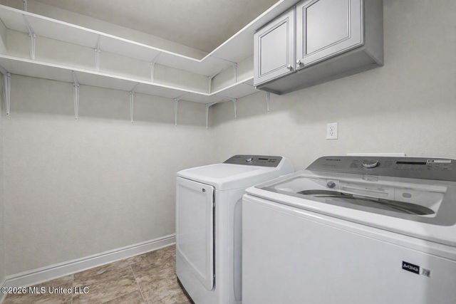 215 Old Spanish Trail, Waveland, MS 39576