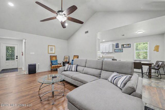 215 Old Spanish Trail, Waveland, MS 39576
