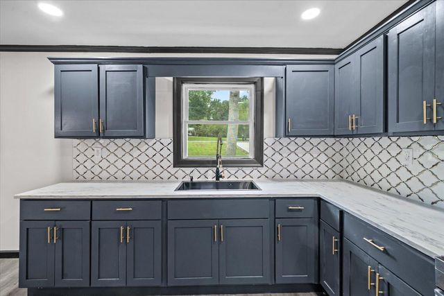 128 Robinhood Way, Dalton, GA 30720