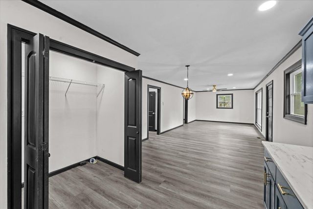 128 Robinhood Way, Dalton, GA 30720