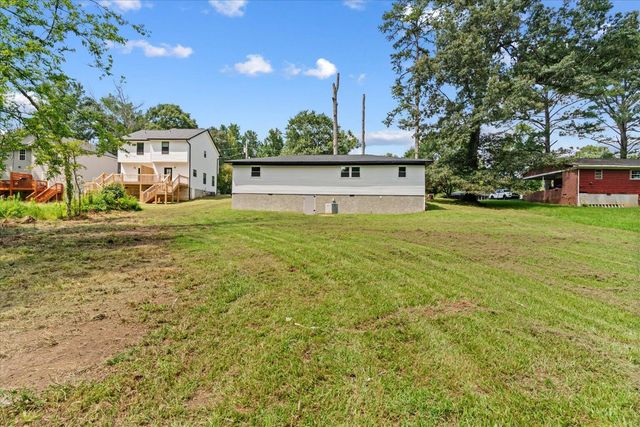 128 Robinhood Way, Dalton, GA 30720