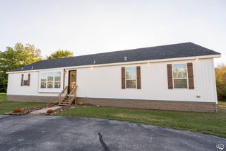 648 Bc Esates Lane, Cross, SC 29436