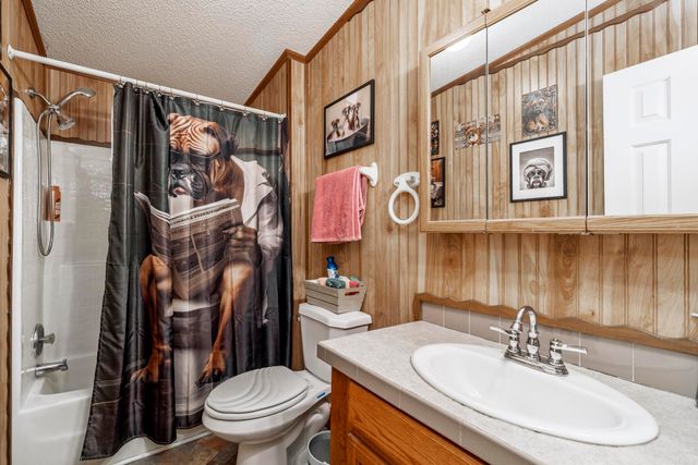 684 E Nix Rd Road, Rockport, AR 72104