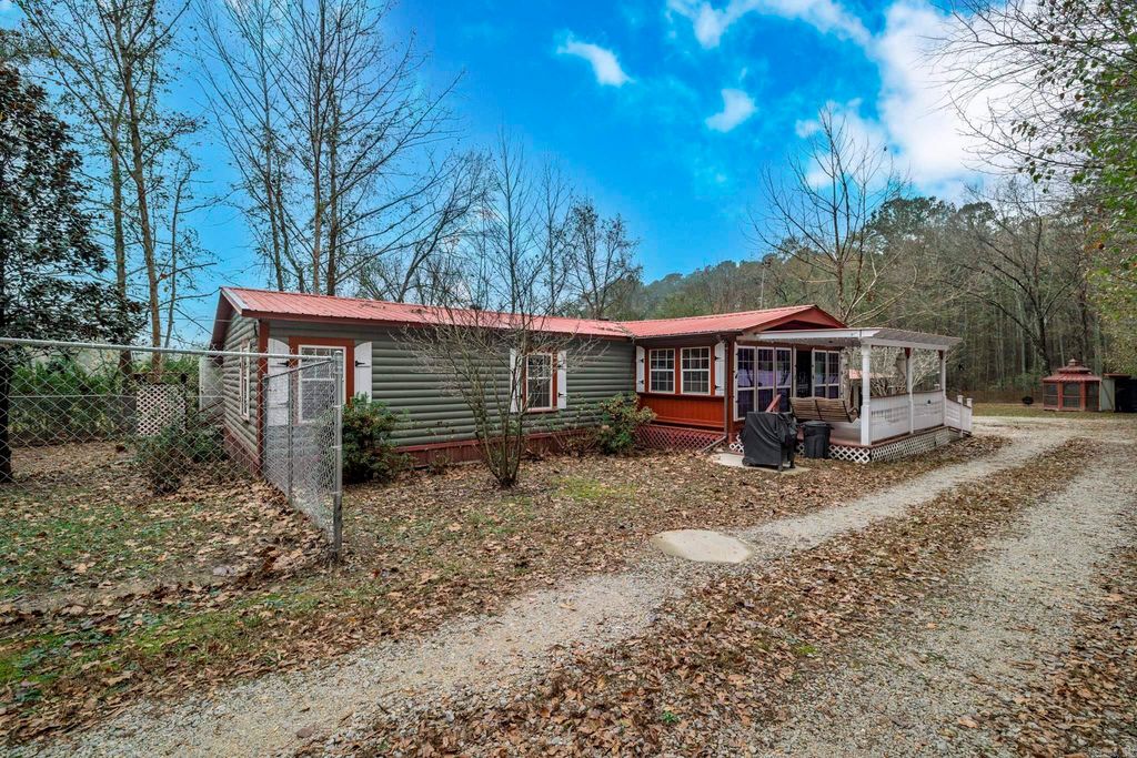 684 E Nix Rd Road, Rockport, AR 72104