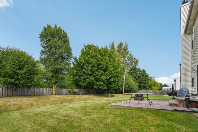 5645 Savoy Drive, Lake In The Hills, IL 60156