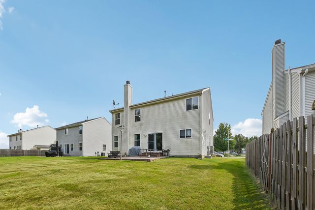 5645 Savoy Drive, Lake In The Hills, IL 60156