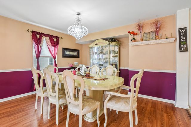 5645 Savoy Drive, Lake In The Hills, IL 60156