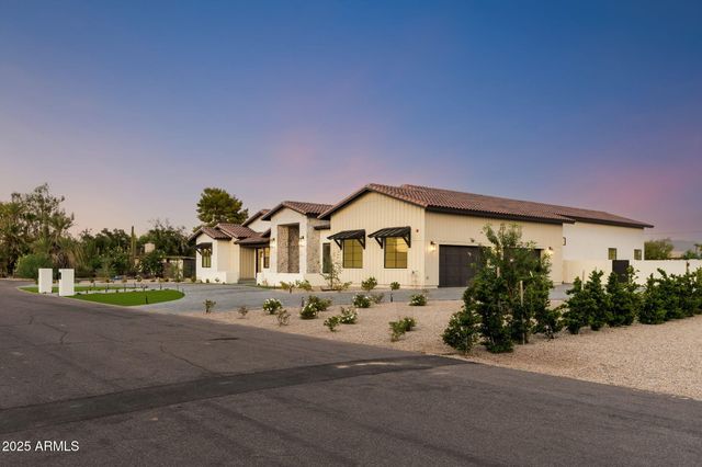 10809 N 82ND Place, Scottsdale, AZ 85260