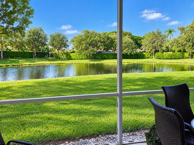 6325 GRAYCLIFF Drive B, Boca Raton, FL 33496
