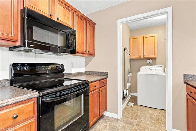 314 Conrad Circle, Thomasville, NC 27360