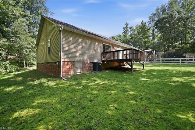 314 Conrad Circle, Thomasville, NC 27360