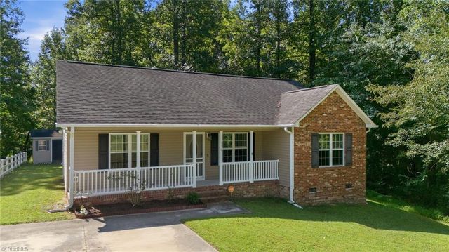 314 Conrad Circle, Thomasville, NC 27360