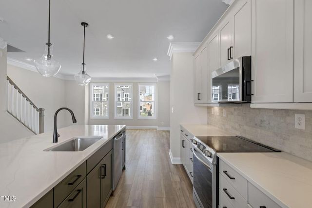 17 Plumleaf Lane, Durham, NC 27703