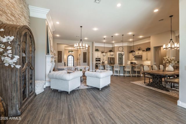 9371 W LOS GATOS Drive, Peoria, AZ 85383