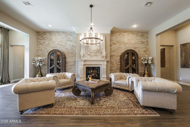 9371 W LOS GATOS Drive, Peoria, AZ 85383