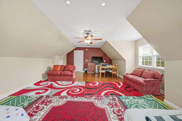 1329 Balson Dr, Murfreesboro, TN 37128